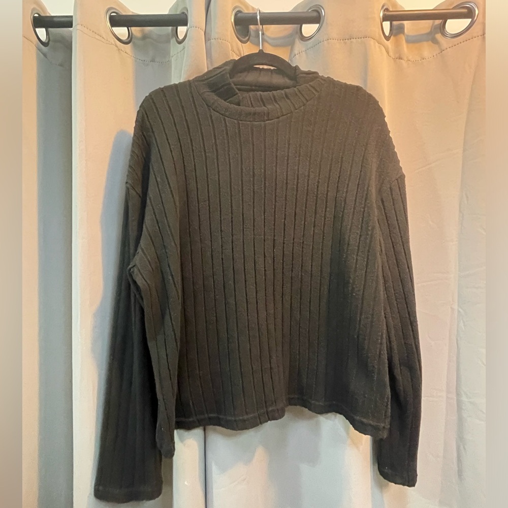 Cozy Chic: Lightweight Ribbed Sweater Set